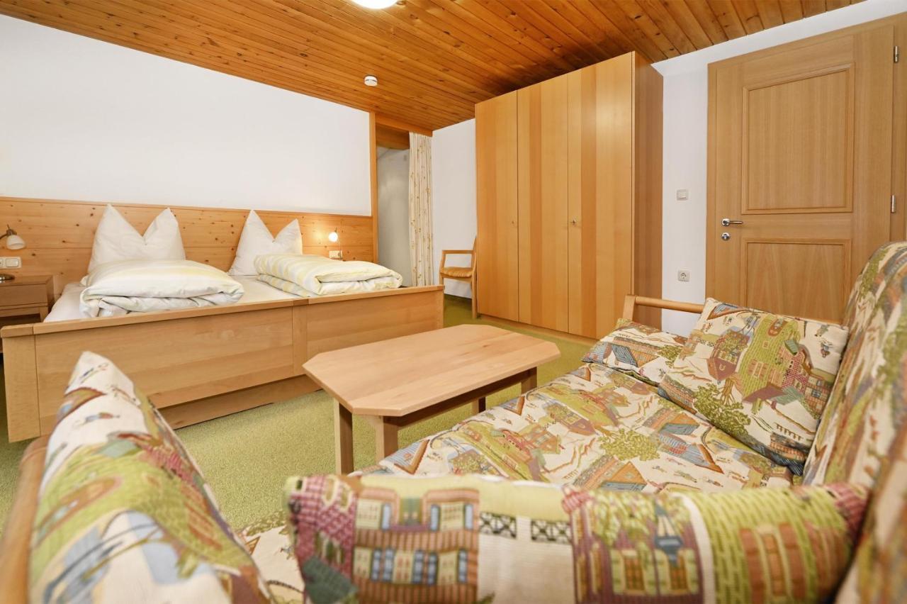 Gaestehaus Rundblick Шрунс Екстер'єр фото