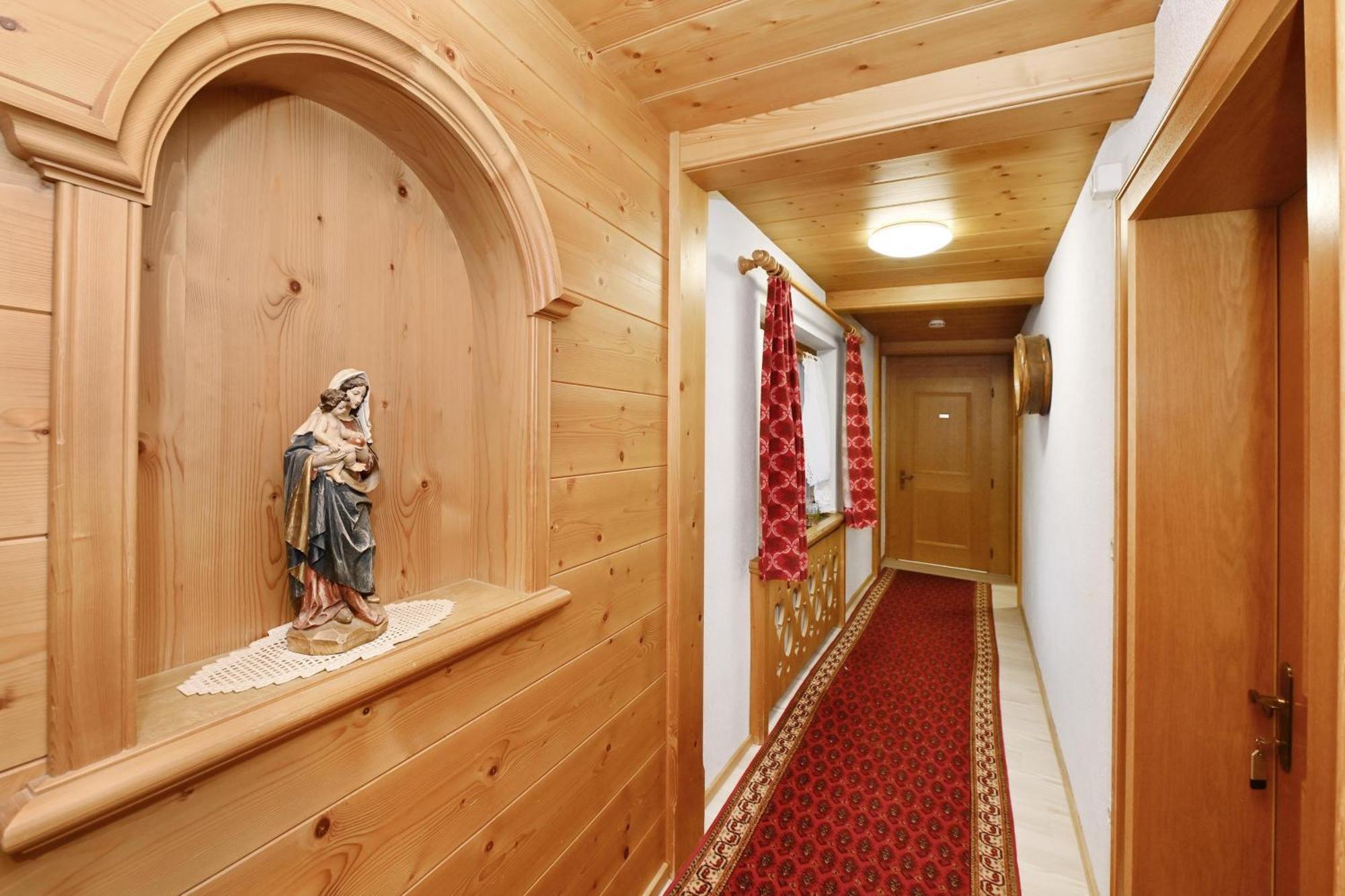 Gaestehaus Rundblick Шрунс Екстер'єр фото